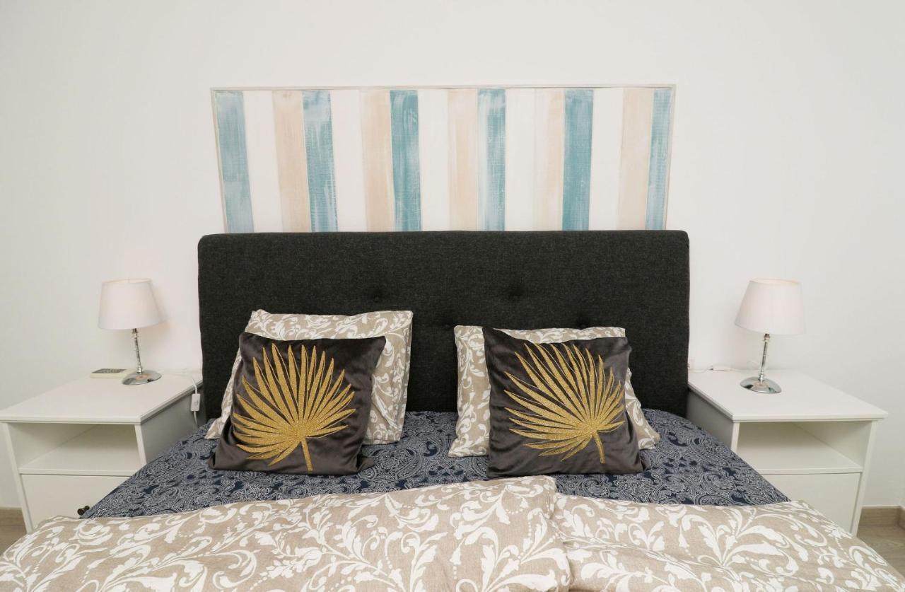 Family Apartment Walking Distance To The Sea And All Amenities Sitio de Calahonda Eksteriør bilde